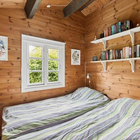 Vakantiehuis Saxi - 1-2km From The Sea By Interhome *